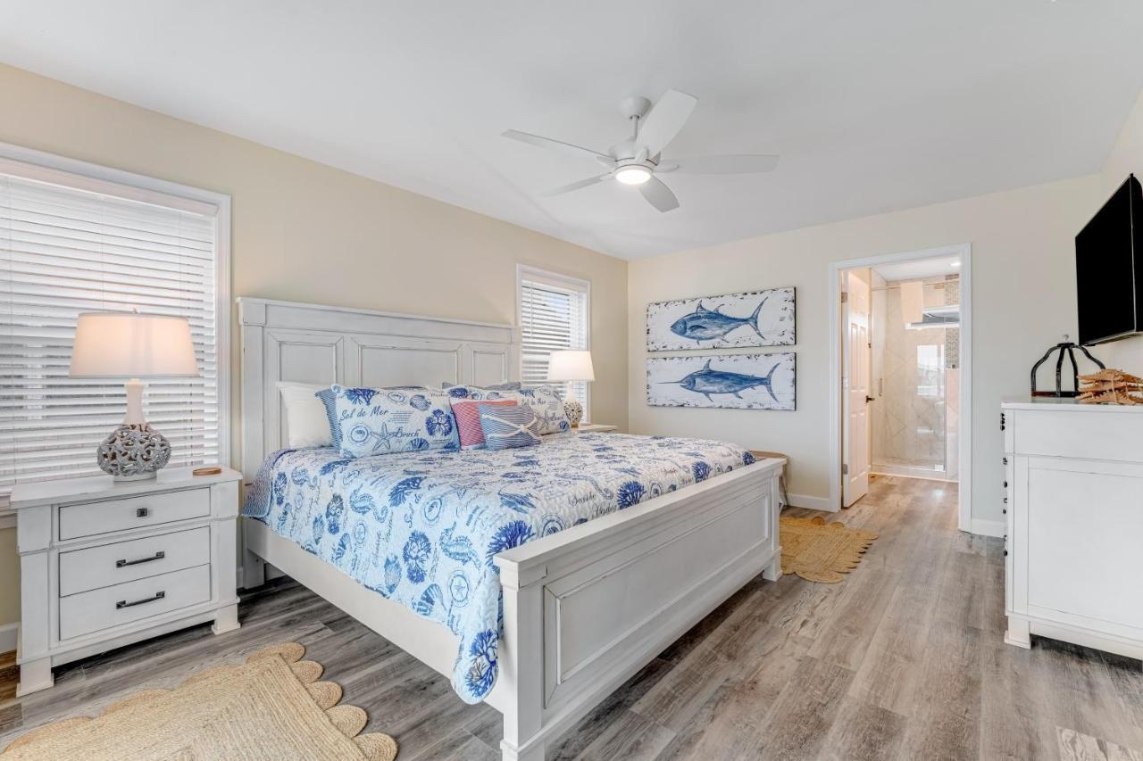 The Blue Whale Inn Ocean Isle Beach Bagian luar foto